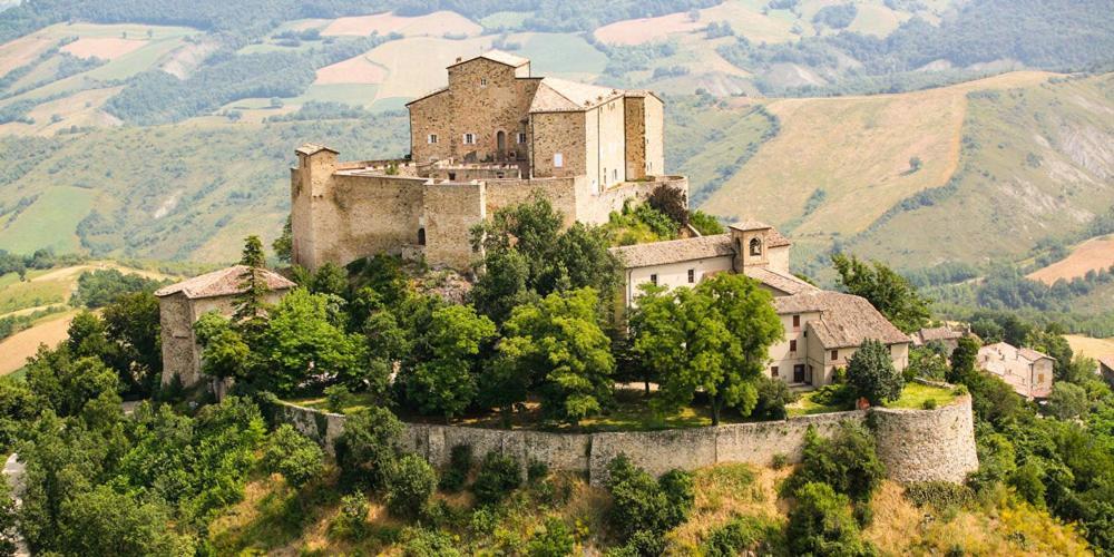 Parco Di Montebello Quattro Castella Экстерьер фото